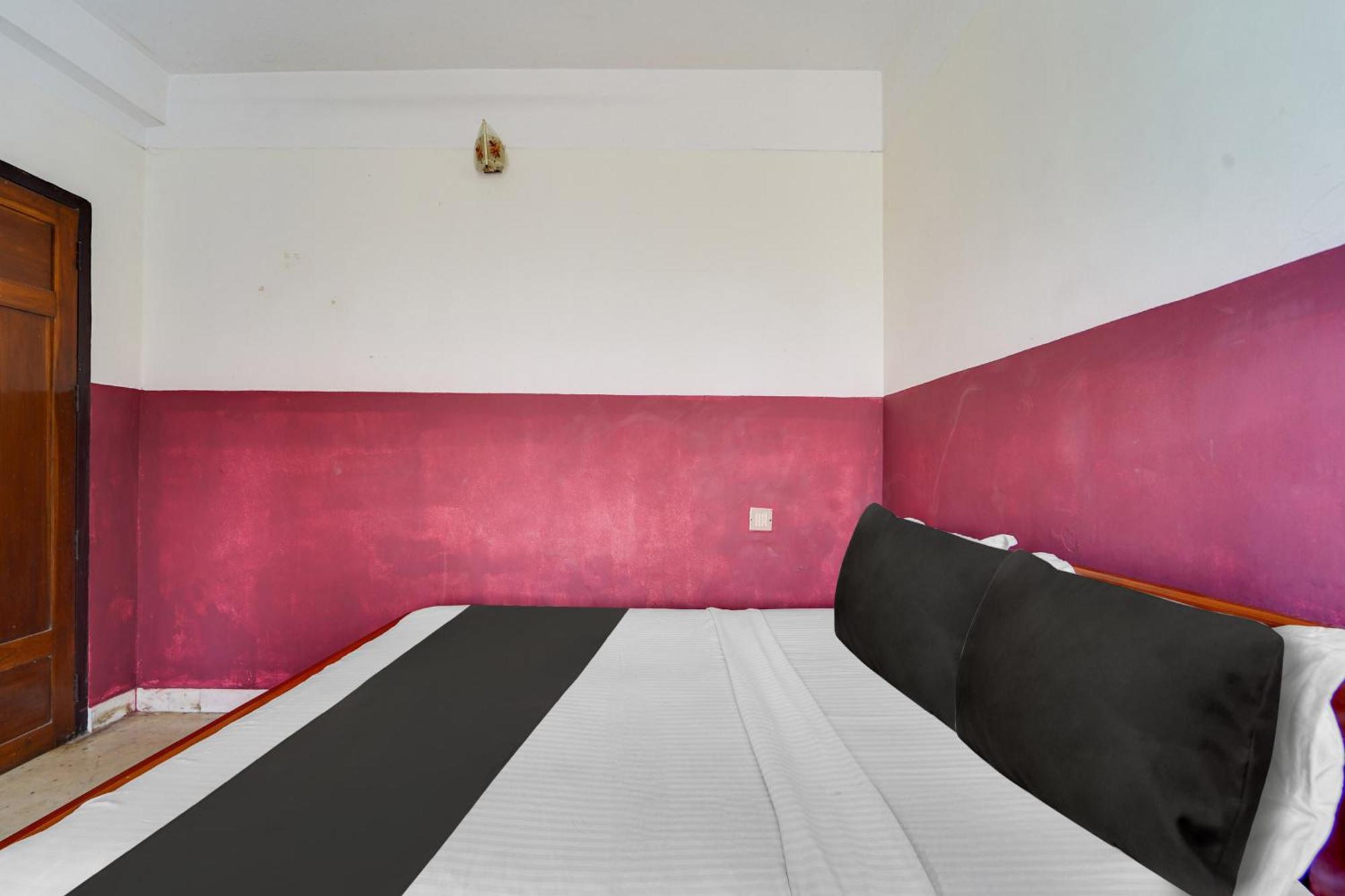 Hotel O Sai Tourist Home Thiruvananthapuram Buitenkant foto